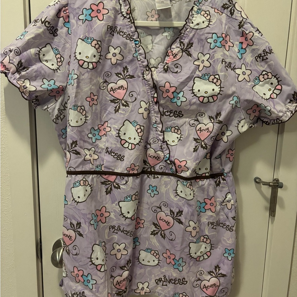 Hello Kitty Sanrio Ruffle Scrub Top XL lavender Cinch waist